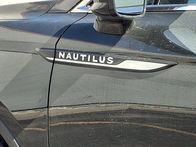 2022 Lincoln Nautilus Standard