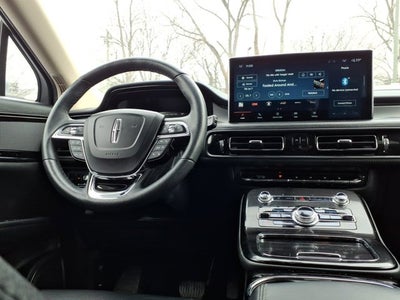 2022 Lincoln Nautilus Standard