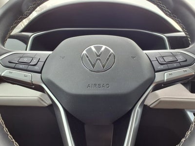 2025 Volkswagen Taos 1.5T SE