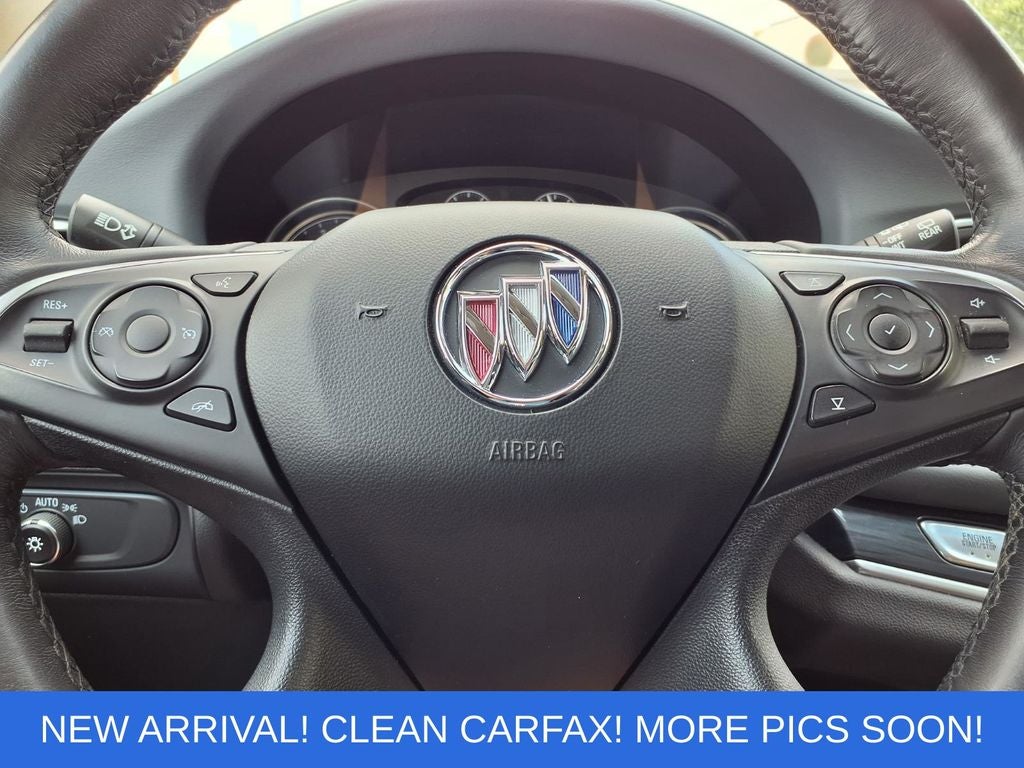 2020 Buick Enclave Essence
