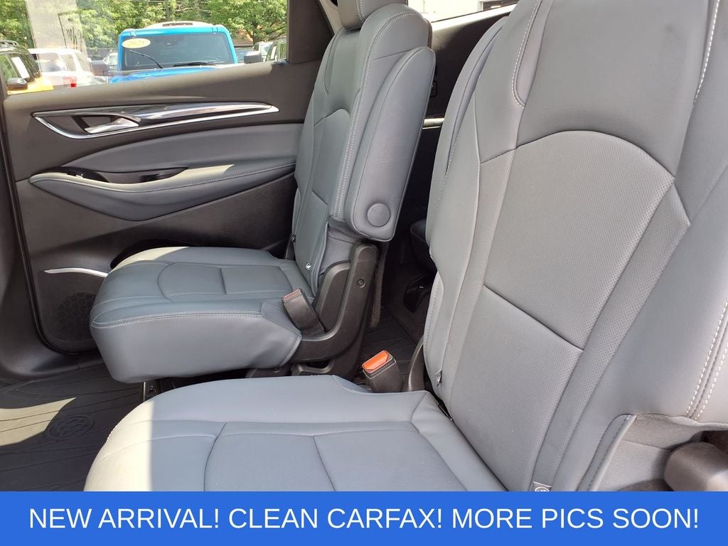 2020 Buick Enclave Essence