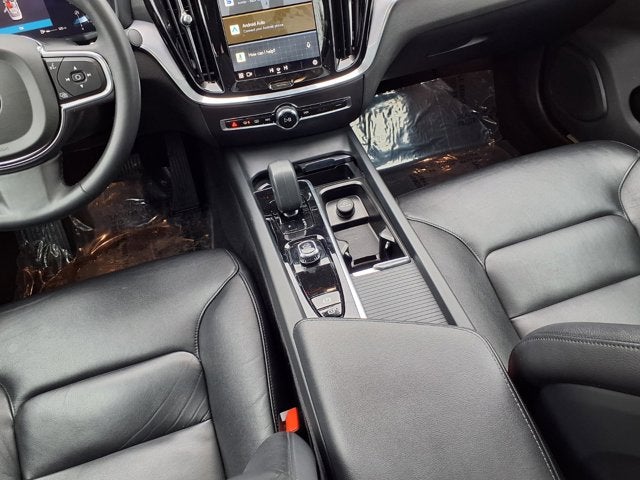 2024 Volvo S60 B5 Core Dark Theme