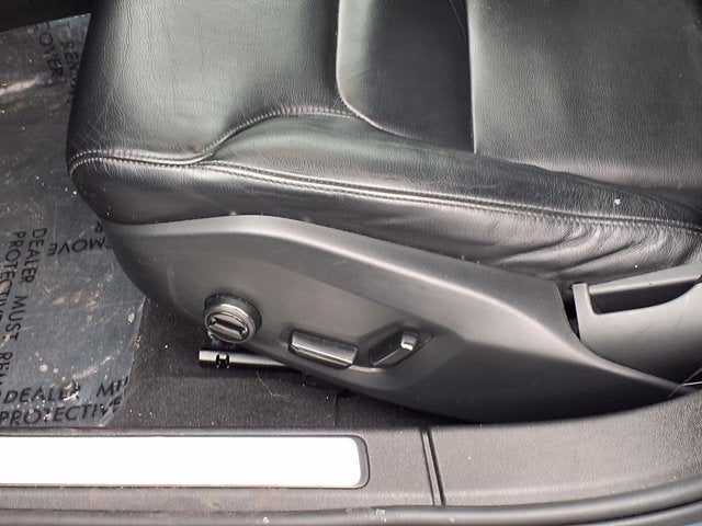 2024 Volvo S60 B5 Core Dark Theme