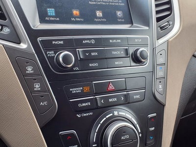 2017 Hyundai Santa Fe SE