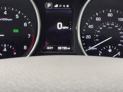 2017 Hyundai Santa Fe SE