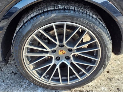 2021 Porsche Cayenne Coupe Base