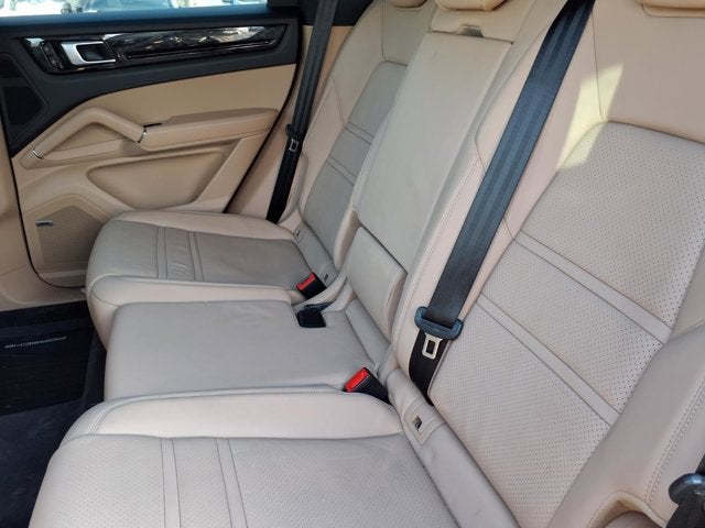 2021 Porsche Cayenne Coupe Base