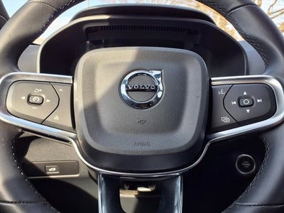 2024 Volvo XC40 B5 Core