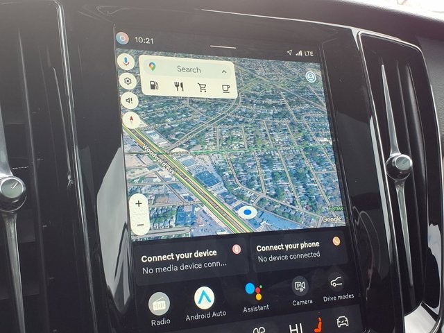 2025 Volvo V60 Cross Country B5 Plus