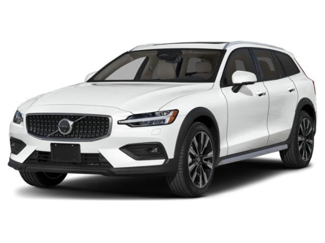 2025 Volvo V60 Cross Country B5 Plus