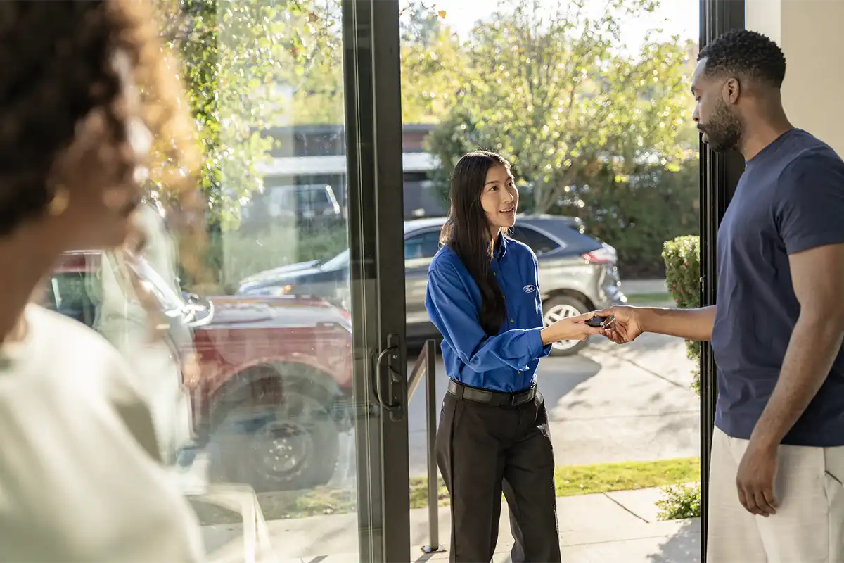 Royal Oak Ford in Royal Oak MI